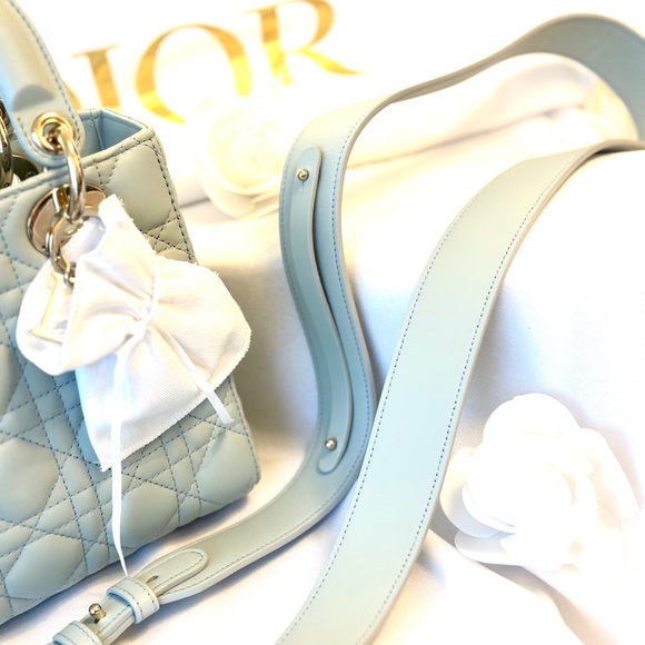 Small Lady Dior Bag in Limited edition/Very rare Placid Blue Cannage Lambskin. - Picture 4 of 11